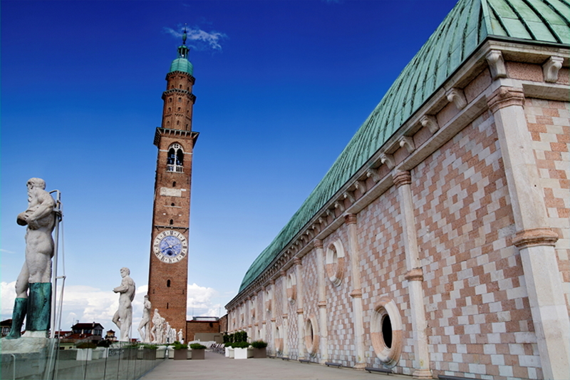 LINKEDIN 24 POST VICENZA small LINKEDIN 24 POST VICENZA small